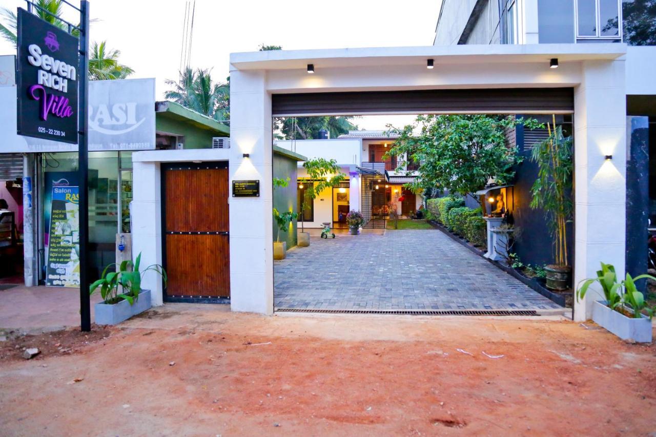 Seven Rich Villa Anuradhapura Exterior photo